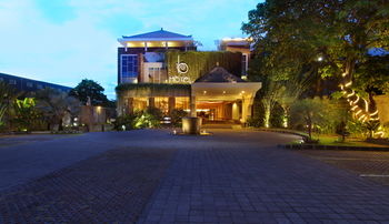 B Bali & Spa 4*