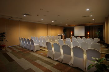 B Bali & Spa 4*