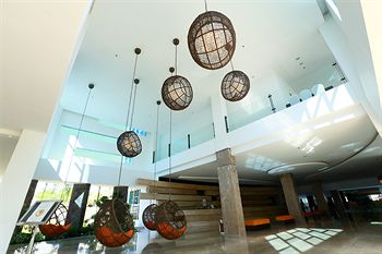 B Bali & Spa 4*