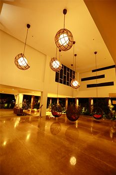 B Bali & Spa 4*