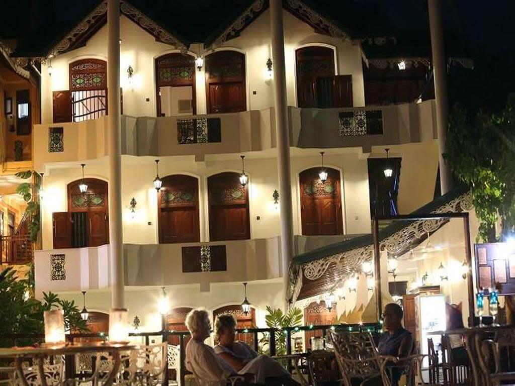 The Villa Hotel & Restaurant 0*