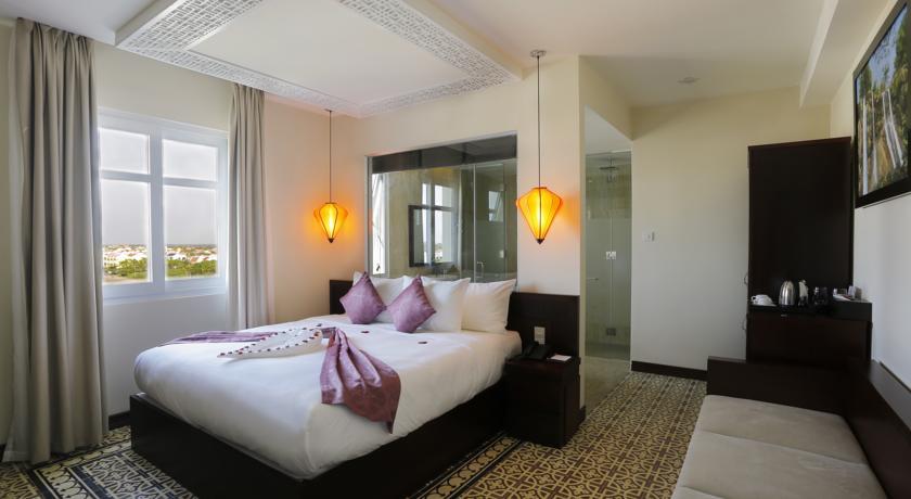 Туры в Royal Riverside Hoi An Hotel