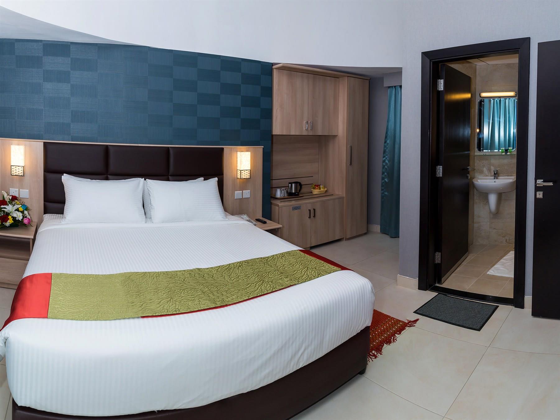 Florida Square Hotel Dubai 2*