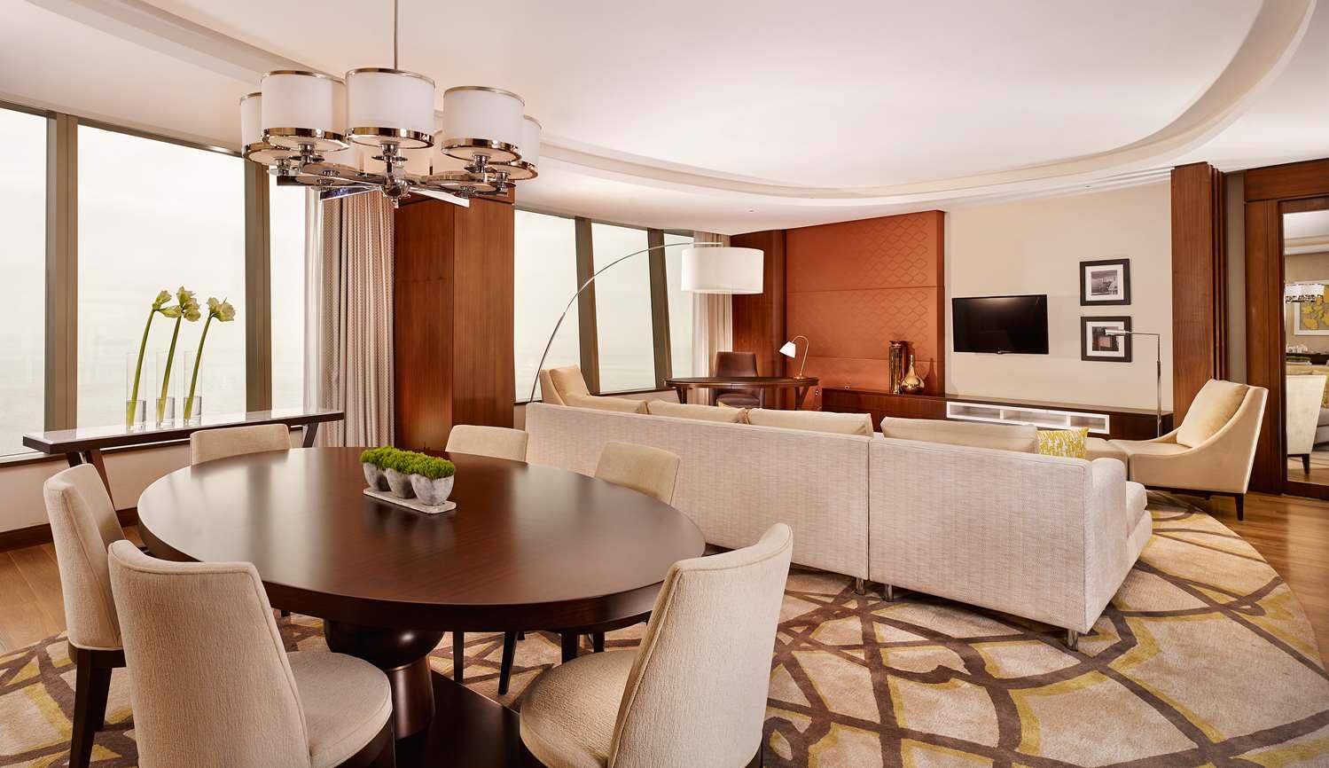 Hyatt Regency Istanbul Atakoy 5*