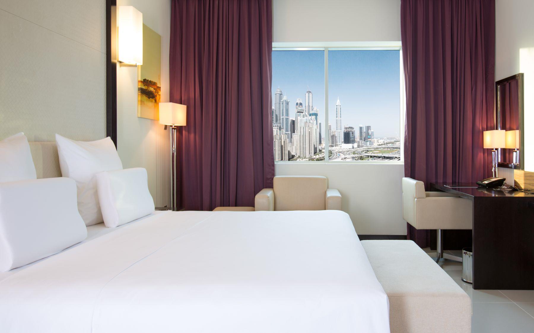 Pullman Dubai Jumeirah Lakes Towers - Hotel & Residence 5*