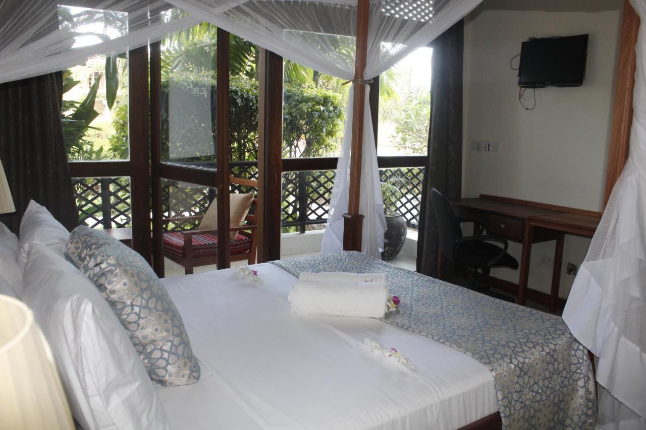Zanzibar Star Resort 3*