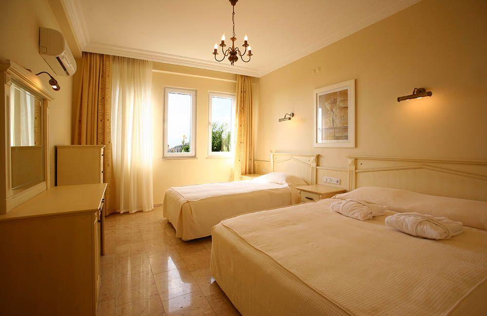 Golden Luxury Apartments & Villas 5*