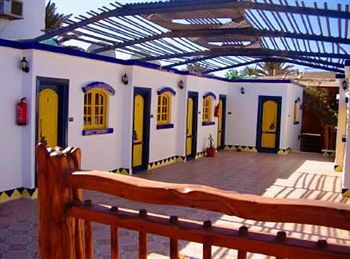 Neptune Dahab Hotel 2*