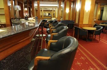 Tower Genova Airport - Hotel & Conference Center 4*