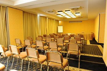 Tower Genova Airport - Hotel & Conference Center 4*