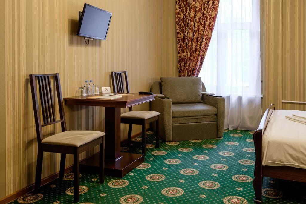 Mirros Hotel Moscow Kremlin 3*