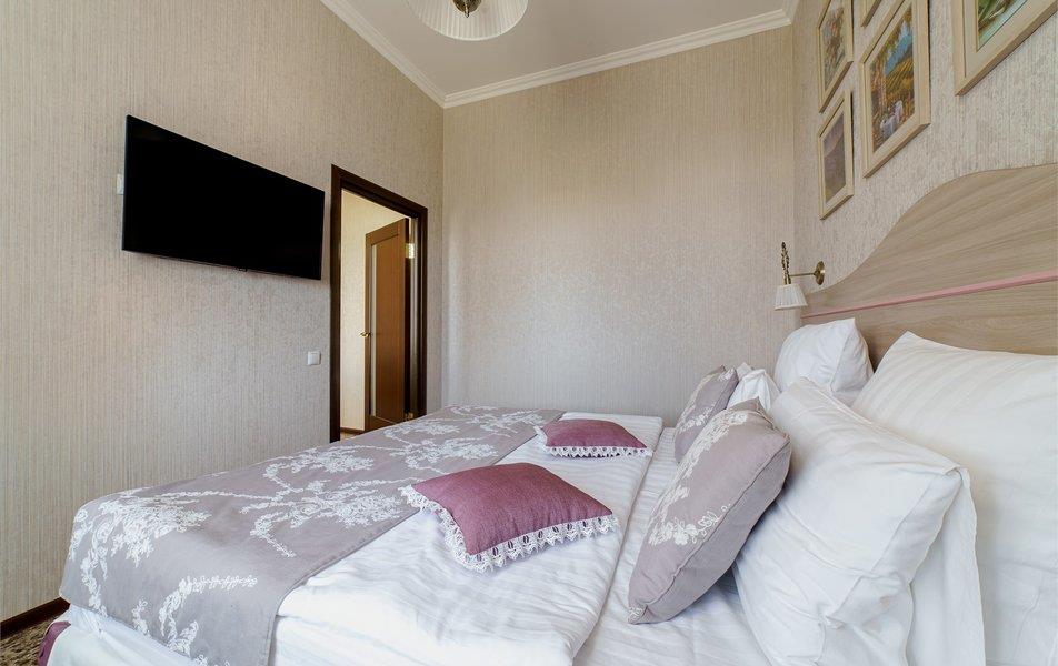 Малиновая Слобода 3*