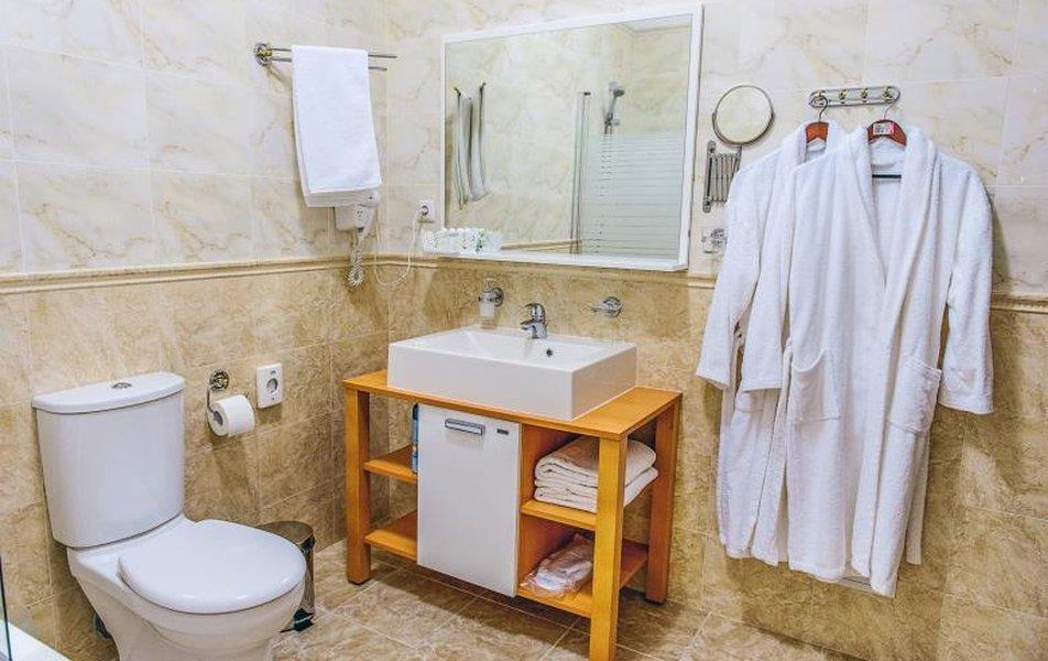 Малиновая Слобода 3*