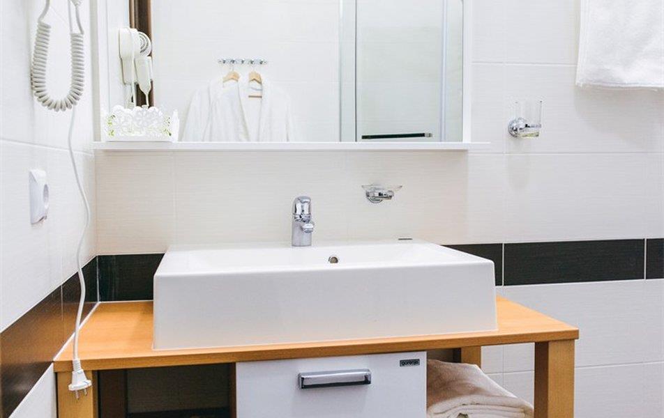 Малиновая Слобода 3*