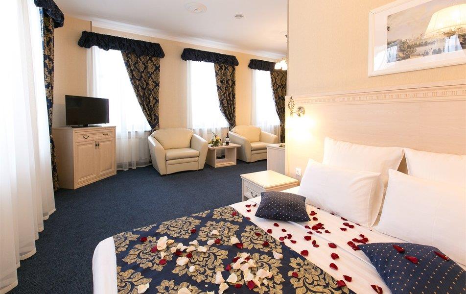 Малиновая Слобода 3*