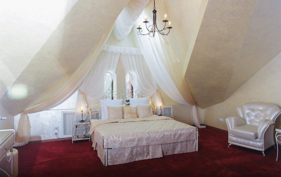 Малиновая Слобода 3*