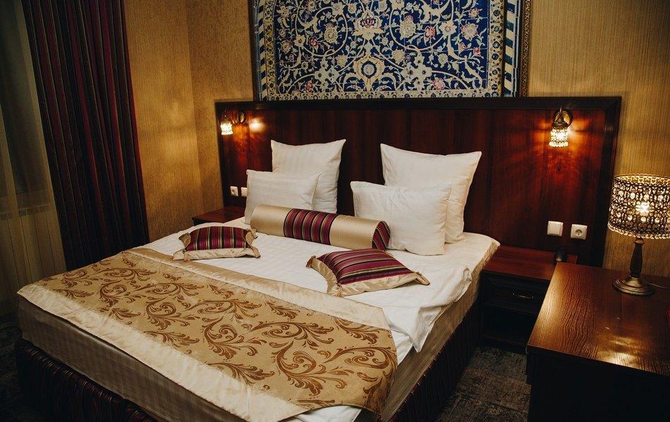 Малиновая Слобода 3*