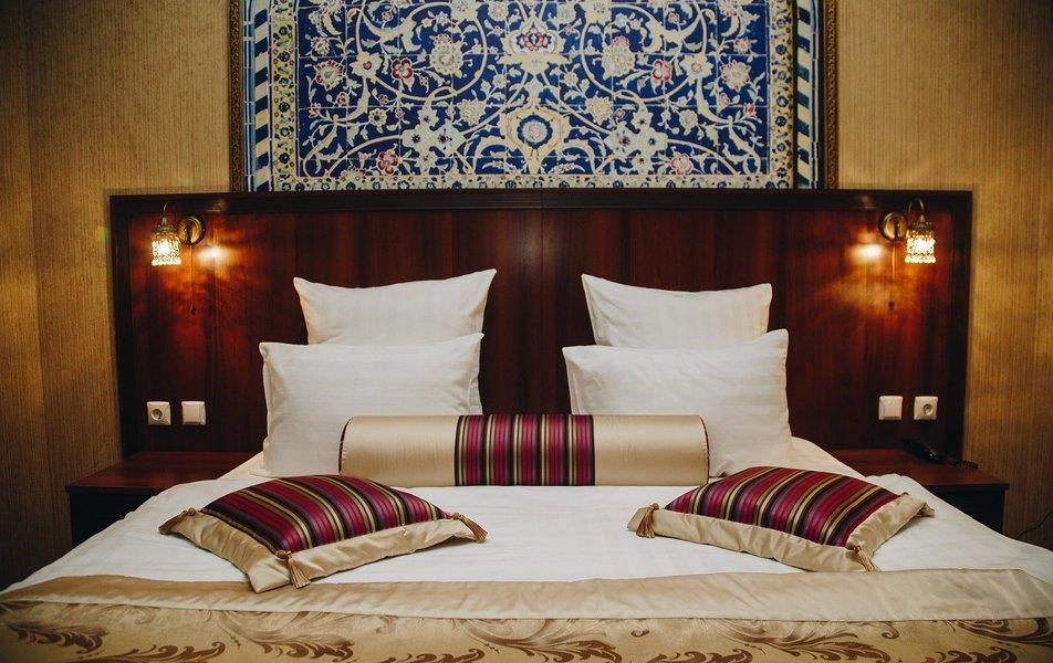 Малиновая Слобода 3*