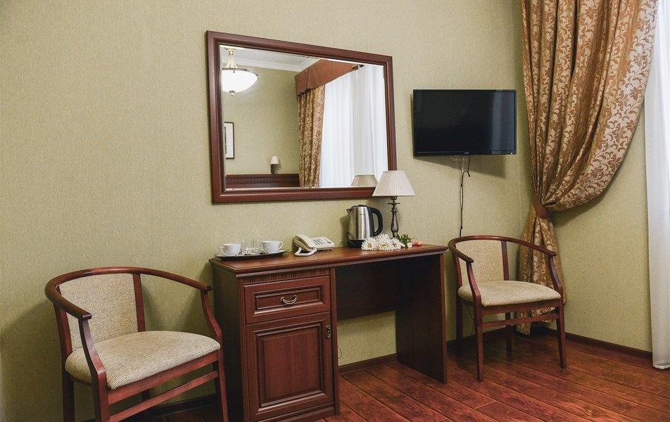 Малиновая Слобода 3*