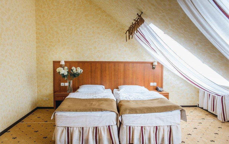 Малиновая Слобода 3*