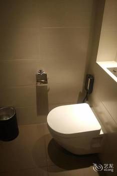 4* Starr Hotel and Apartment (Shanghai Jingan)