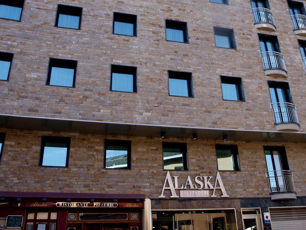 Alaska Aparthotel 4*