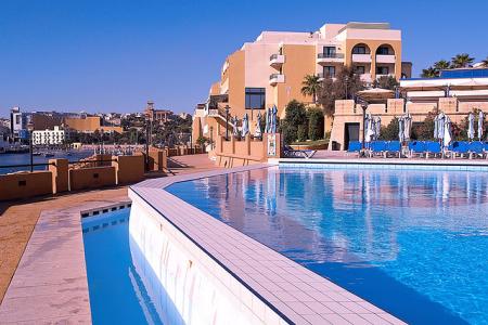 Marina Hotel Corinthia Beach Resort 