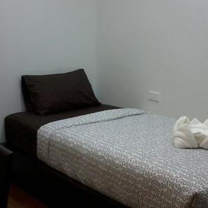 отель Phuket Sunny Hostel