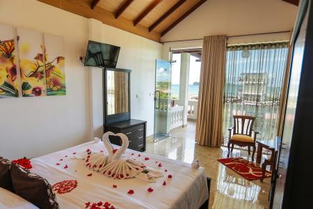 Отель JKAB Beach Resort в Тринкомали - Шри-Ланка