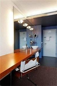 Отель Cornavin в Женева - Швейцария