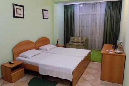 Отель Вилла Нина в Лазаревское - Россия