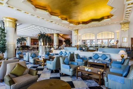 Отель Corniche Hotel Sharjah в Шарджа - ОАЭ