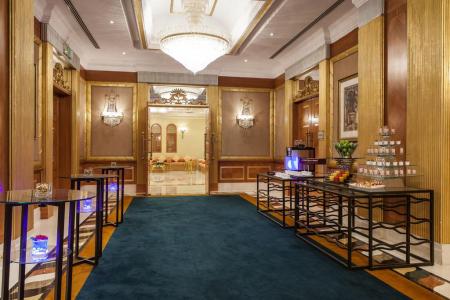 Отель Corniche Hotel Sharjah в Шарджа - ОАЭ