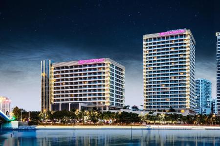 Отель Crowne Plaza Sanya City Center в Санья - Китай