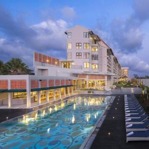 отель Eastin Ashta Resort Canggu