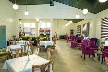 River Inn Resort & SPA