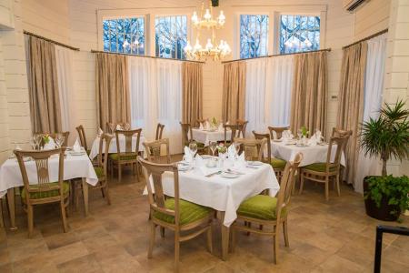 River Inn Resort & SPA