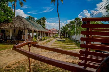 Отель Palmera Eco Resorts Nilaveli в Нилавели - Шри-Ланка
