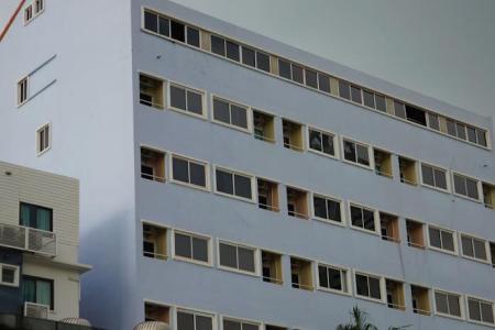 Отель J TWO S Pratunam Hotel в Ратчатхеви - Таиланд