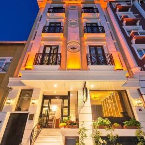 отель Agora Life Hotel