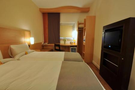 Отель Ibis Izmir Alsancak в Измир - Турция