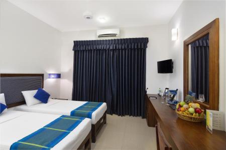 Отель The Blue Wave Hotel в Аругам-Бей - Шри-Ланка