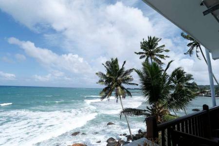 Отель Rock Fort Hotel & Spa в Унаватуна - Шри-Ланка