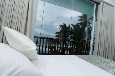 Отель Rock Fort Hotel & Spa в Унаватуна - Шри-Ланка