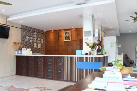 Отель On Hotel в пляж Карон - Таиланд