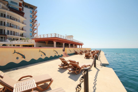 Отель Яхт-клуб в Отрадное (Ялта) - Россия