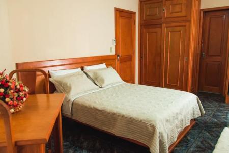 Canzi Cataratas Hotel