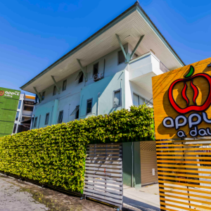 отель Apple A Day Resort