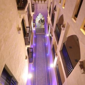 отель Dewan Bangkok