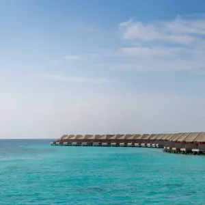 отель Hurawalhi Island Resort
